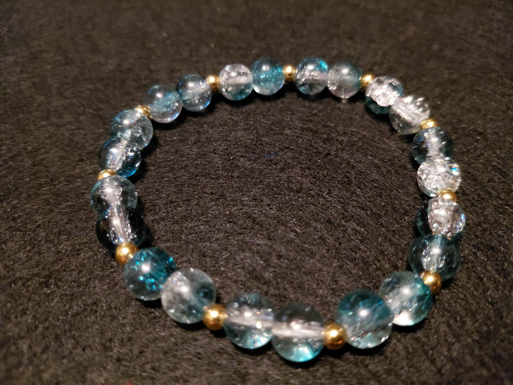 Dark Blue Bracelet with Glitter and Gold Spacers (7.5)