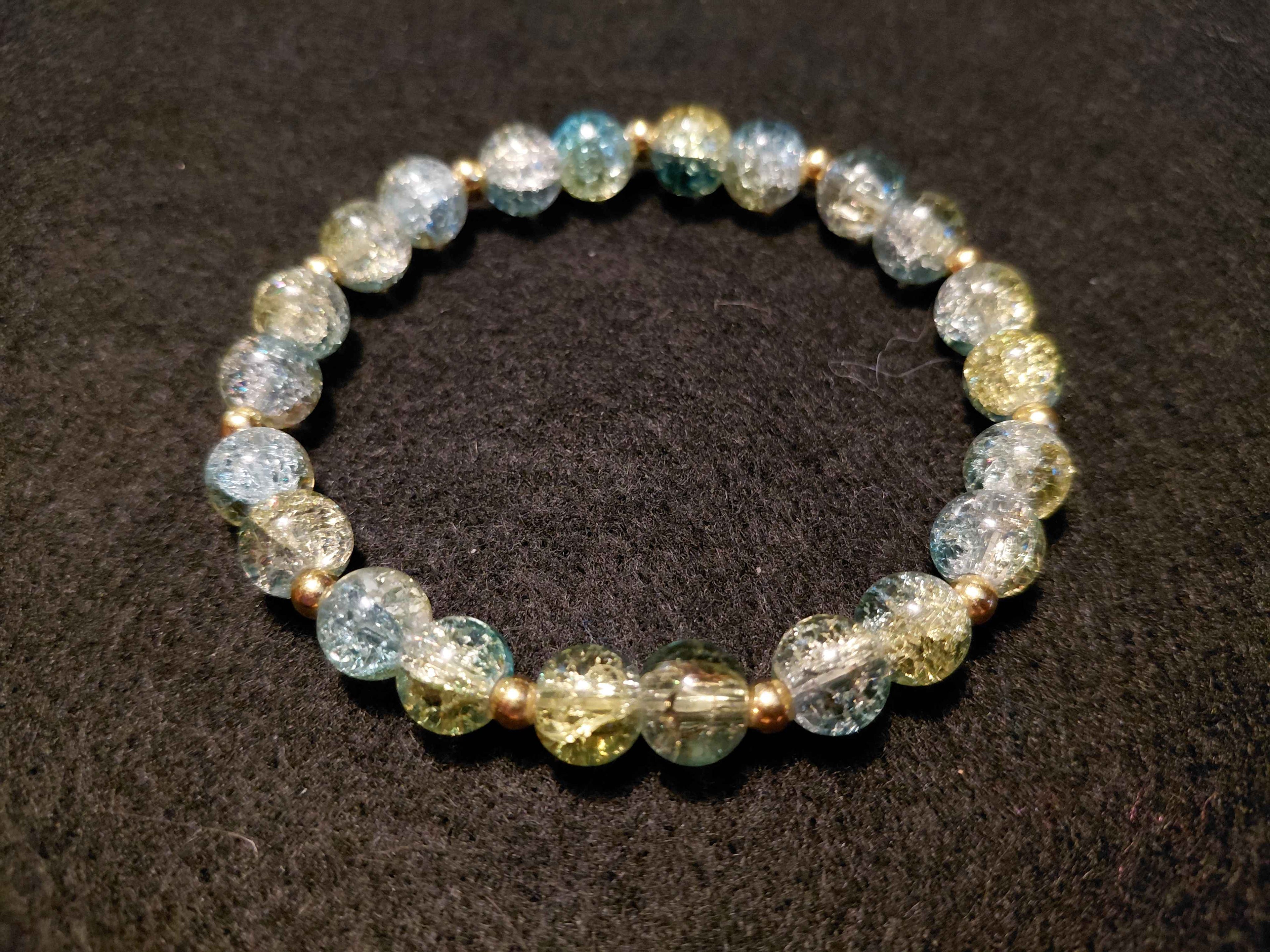 Light Green and Aqua Bracelet with Glitter and Gold Spacers (7.5)