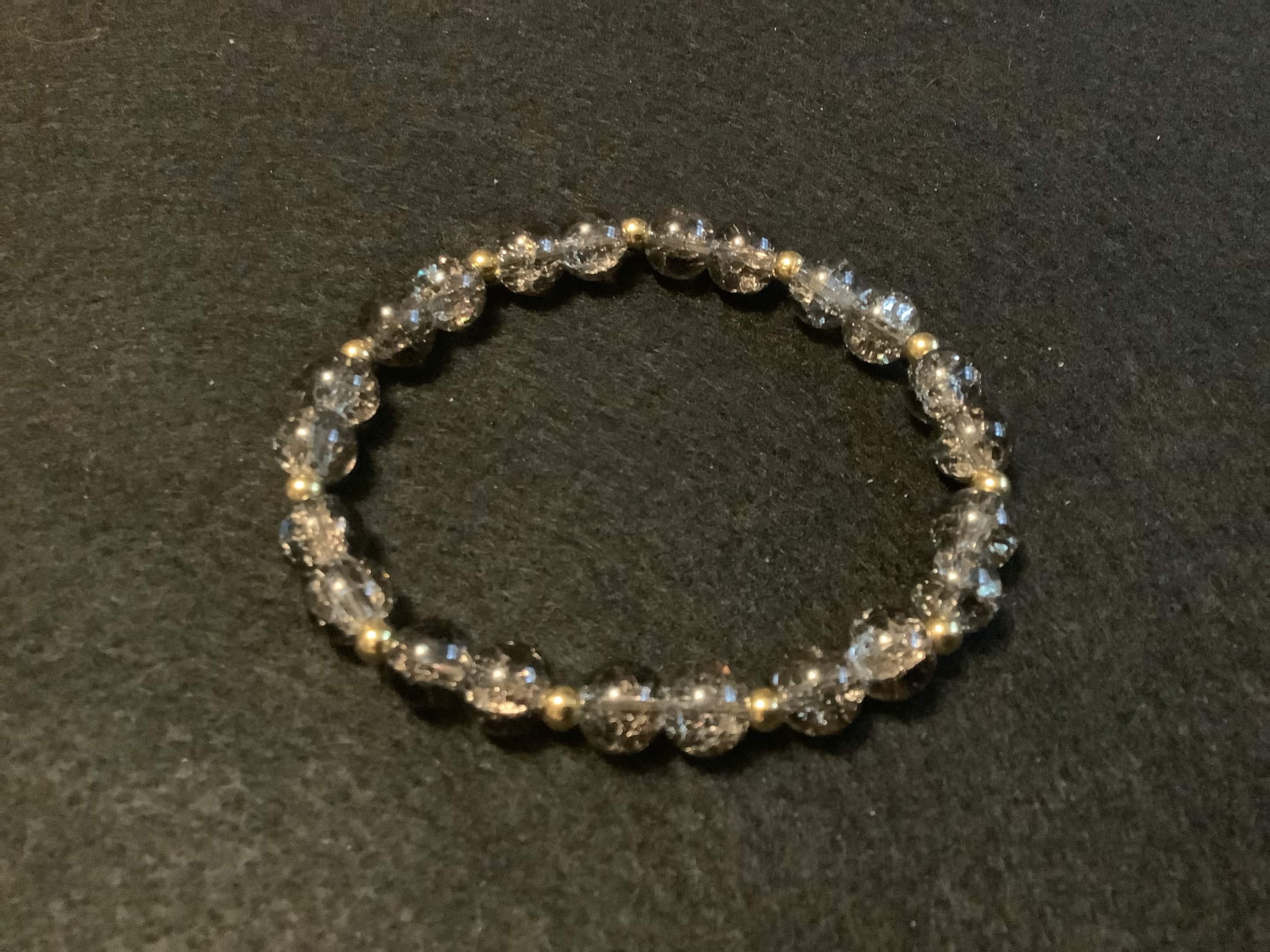 Gray Bracelet with Glitter and Gold Spacers (7.5)