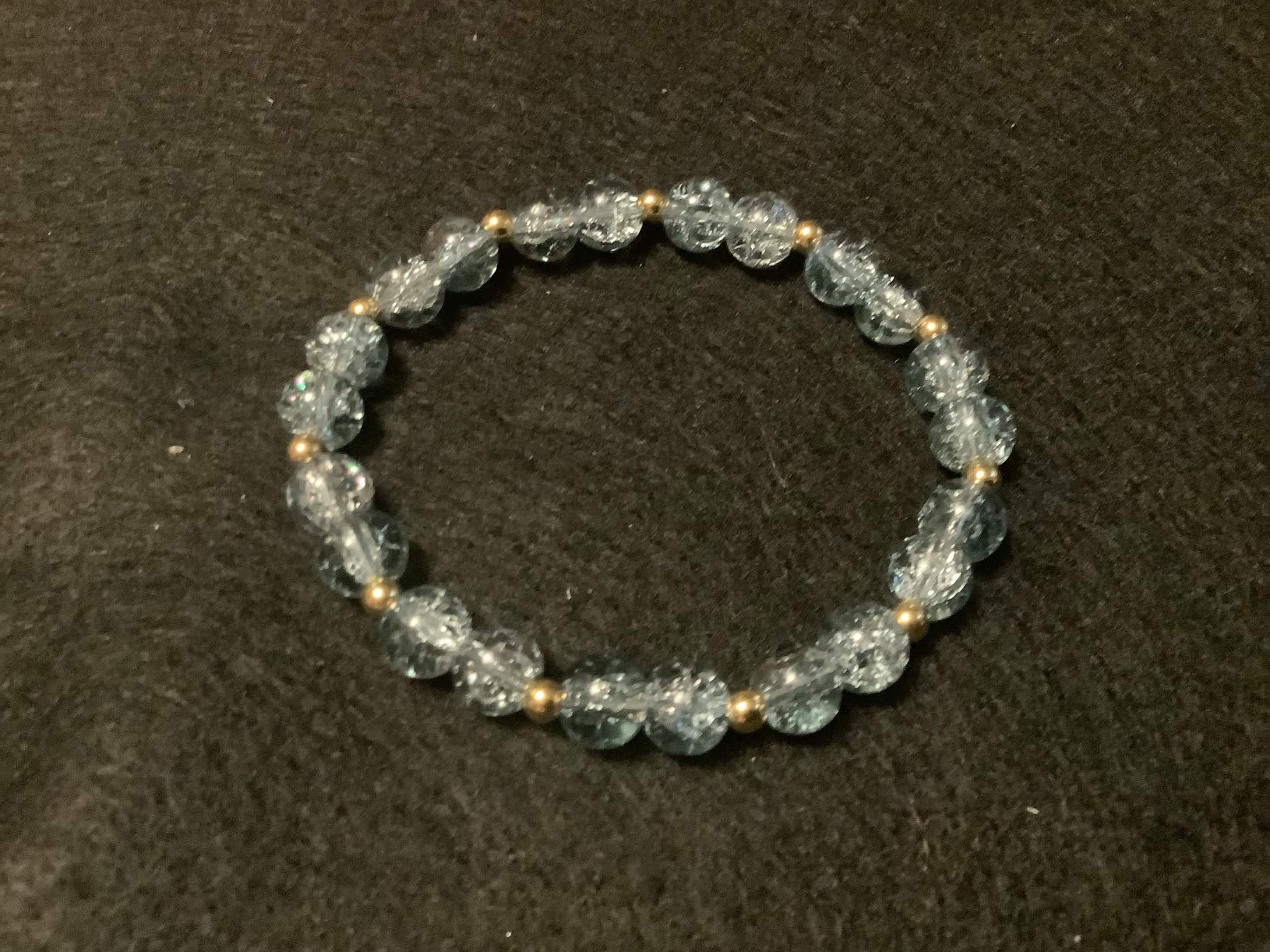 Blue Bracelet with Glitter and Gold Spacers (7.5)