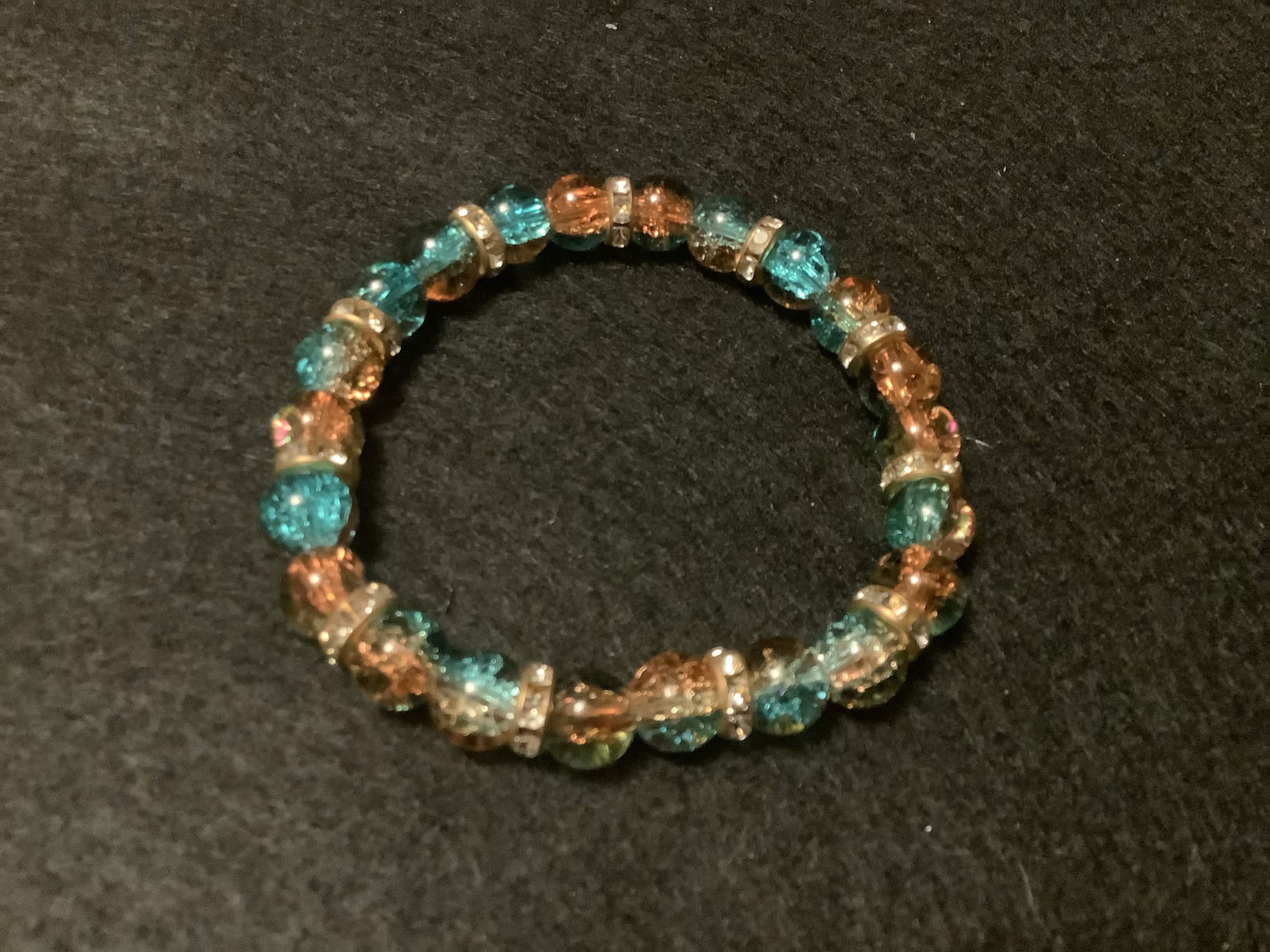 Beach Vibes Bracelet with Glitter and Gold Spacers (7.5)